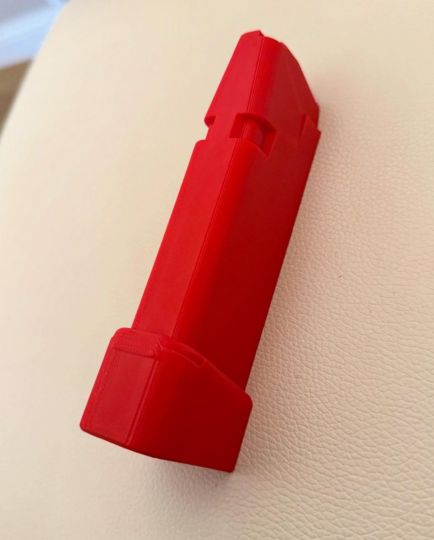 CARGADOR ENTRENAMIENTO ARMA CORTA