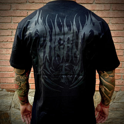CAMISETA METALCORE BLACKOUT